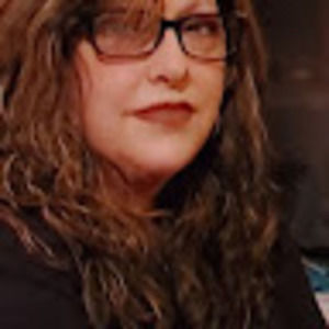 Meet your Posher, Regina